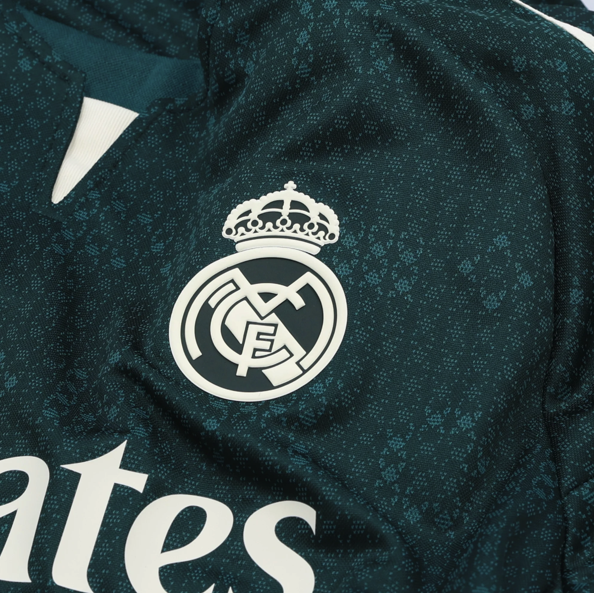 R. Madrid 26/27 Away jersey